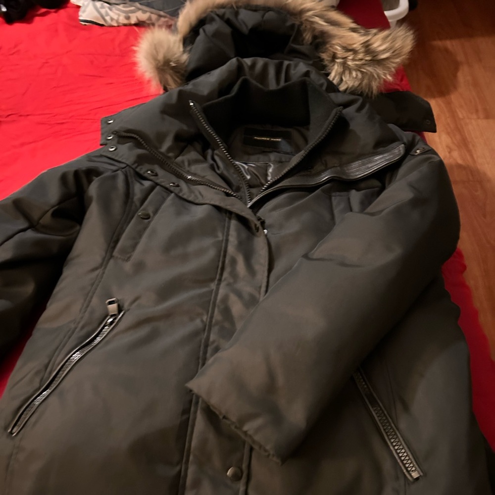 Black Down Andrew Marc Coat. Worn Only Twice. Non… - image 1